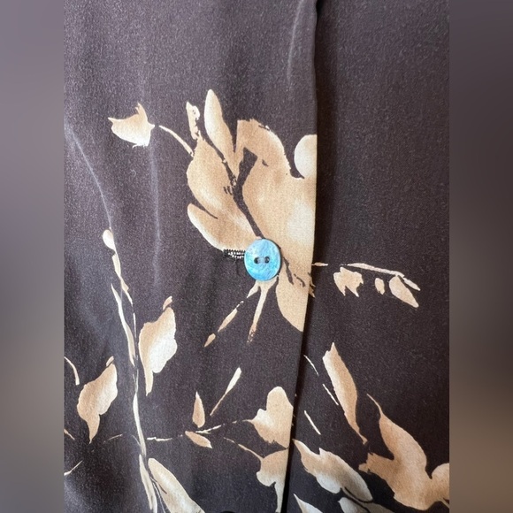 156. Liz Claiborne Classics Petite Skirt Suit Brown and Floral 14P - Picture 3 of 6